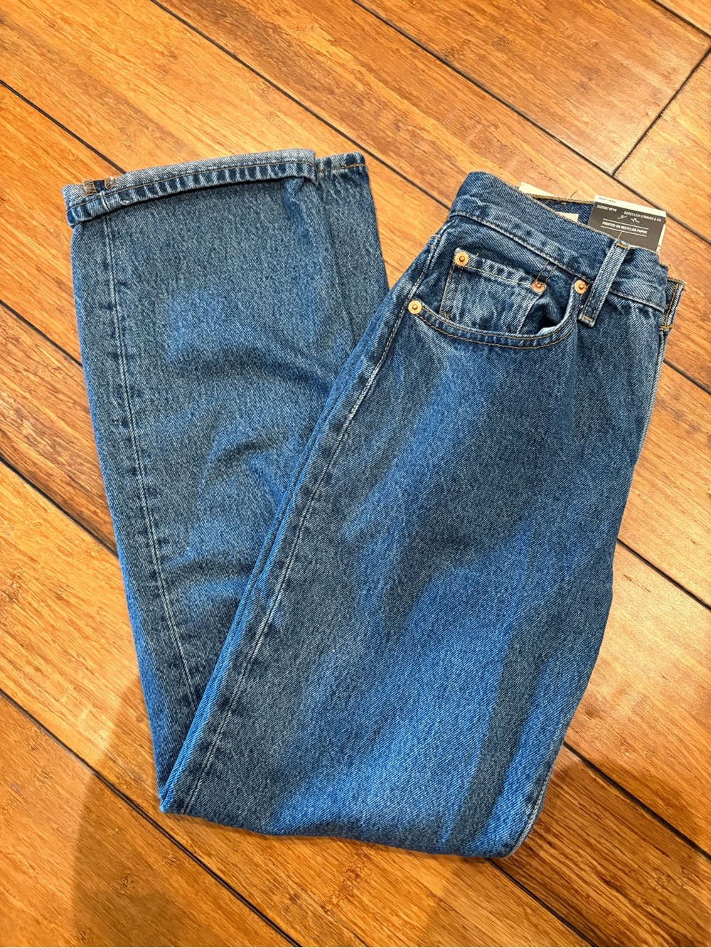 NWT Levi’s 90’s 501 jeans 24x30